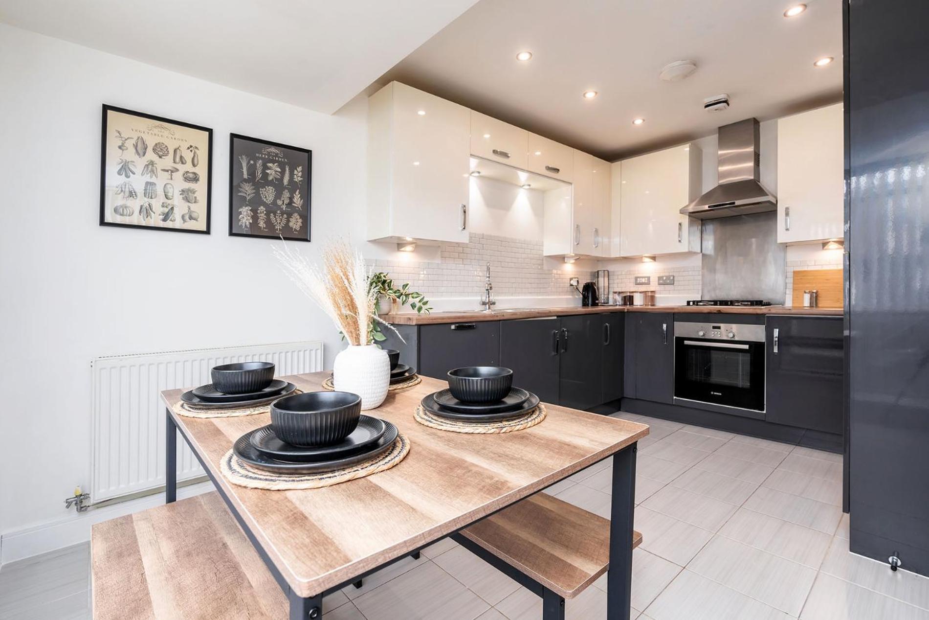 6 Guests - 3 Bedrooms - Free Wi-Fi - Manchester Extérieur photo