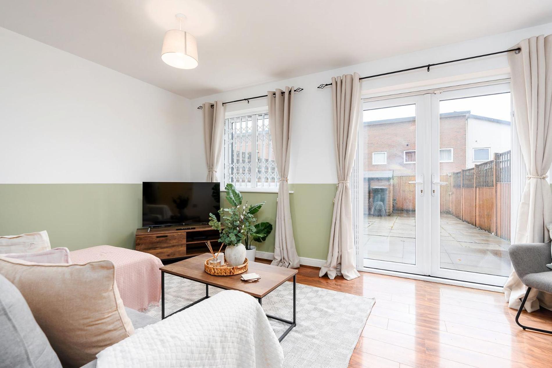 6 Guests - 3 Bedrooms - Free Wi-Fi - Manchester Extérieur photo